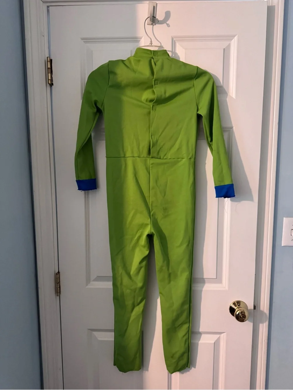 Teenage Mutant Ninja Turtles Leonardo Costume size Child’s Medium (8-10)